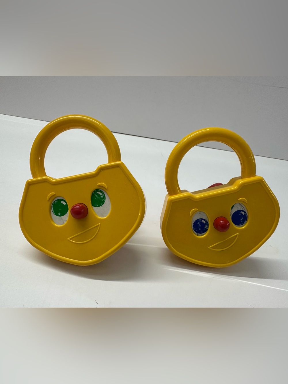 Discovery Toys 1984 Turn Key Rattle (2)
